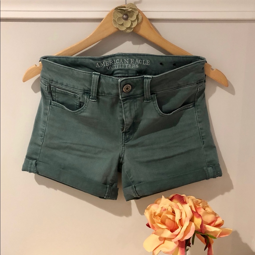 American Eagle Midi Teal/Green Shorts